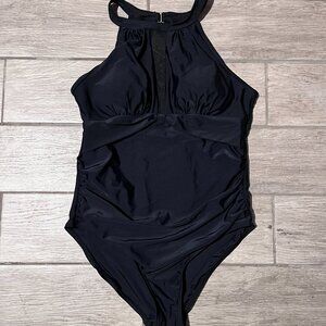 Women's bathing suit size XL